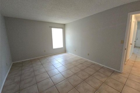 Condo in Tampa, Florida, 2 bedrooms  № 1519458 - photo 18