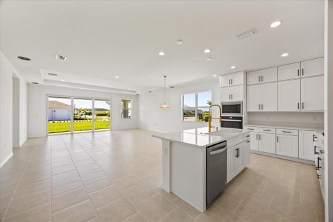 Casa en venta en Punta Gorda, Florida, 4 dormitorios, 218.6 m2 № 1722855 - foto 15