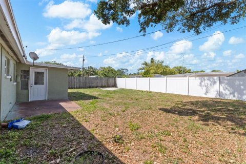 Casa en venta en Holiday, Florida, 2 dormitorios, 89.74 m2 № 1630848 - foto 22