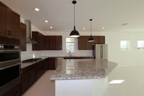 Casa en venta en Apollo Beach, Florida, 3 dormitorios, 192.96 m2 № 2384025 - foto 5