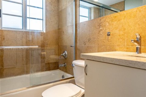 Appartement à louer à Miami Beach, Floride: 1 chambre, 67.35 m2 № 1955850 - photo 12