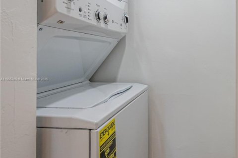 Appartement à louer à Miami Beach, Floride: 1 chambre, 67.35 m2 № 1955850 - photo 13