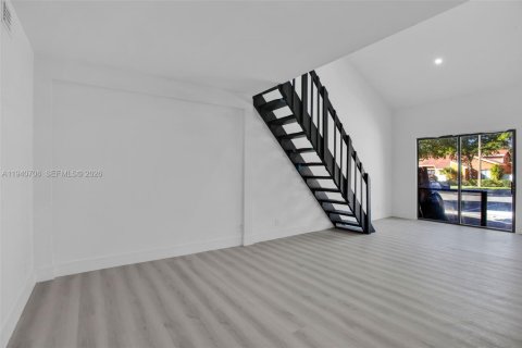 Купить таунхаус в Лодерхилл, Флорида 2 спальни, 78.87м2, № 1997986 - фото 11