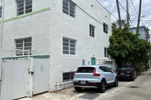 Condominio en venta en Miami Beach, Florida, 1 dormitorio, 41.81 m2 № 1922536 - foto 11