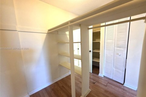 Copropriété à vendre à Lauderhill, Floride: 1 chambre, 68.28 m2 № 2075224 - photo 10