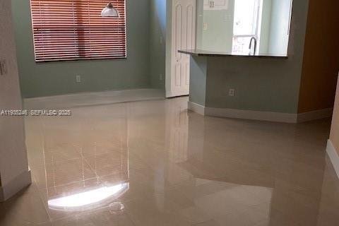 Villa ou maison à louer à Homestead, Floride: 3 chambres, 132.48 m2 № 2035871 - photo 5