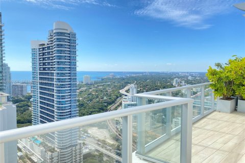 Condominio en alquiler en Miami, Florida, 2 dormitorios, 85.56 m2 № 2085590 - foto 22
