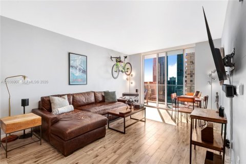 Condominio en alquiler en Miami, Florida, 2 dormitorios, 85.56 m2 № 2085590 - foto 6