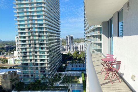 Condominio en alquiler en Miami, Florida, 2 dormitorios, 85.56 m2 № 2085590 - foto 16