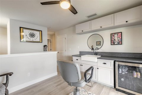Villa ou maison à vendre à New Smyrna Beach, Floride: 4 chambres, 217.21 m2 № 2402929 - photo 30