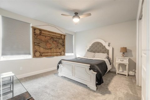 Villa ou maison à vendre à New Smyrna Beach, Floride: 4 chambres, 217.21 m2 № 2402929 - photo 26
