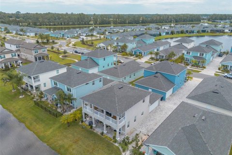 Villa ou maison à New Smyrna Beach, Floride 4 chambres, 217.21 m2 № 2402929