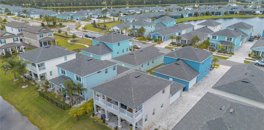 Villa ou maison à New Smyrna Beach, Floride 4 chambres, 217.21 m2 № 2402929