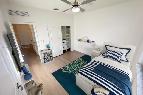 House in Miramar, Florida 4 bedrooms, 266.91 sq.m. № 1879002 - photo 15