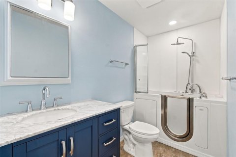 Villa ou maison à vendre à New Port Richey, Floride: 3 chambres, 158.03 m2 № 2395643 - photo 23