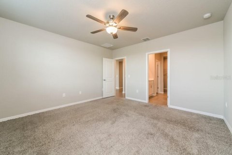 Casa en alquiler en Auburndale, Florida, 4 dormitorios, 167.41 m2 № 2100082 - foto 10