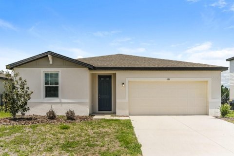 Casa en Auburndale, Florida 4 dormitorios, 167.41 m2 № 2100082