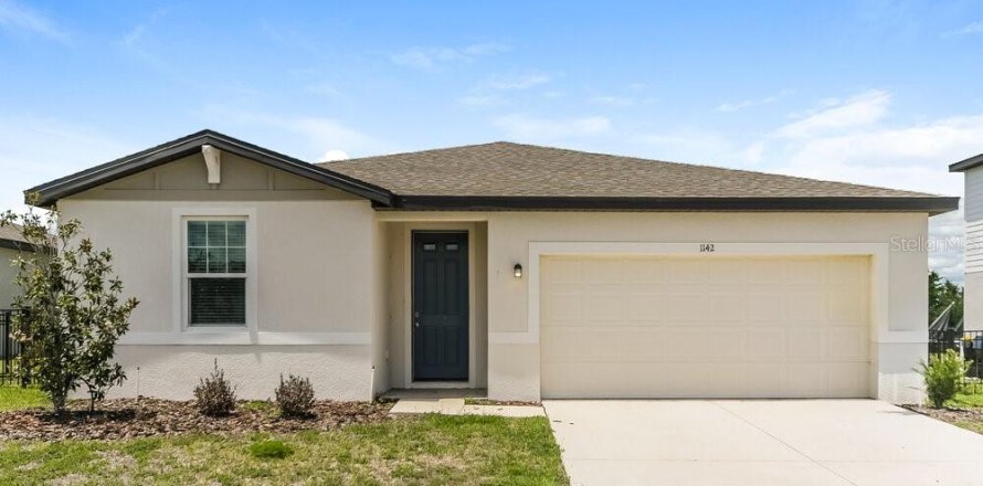 Casa en Auburndale, Florida 4 dormitorios, 167.41 m2 № 2100082