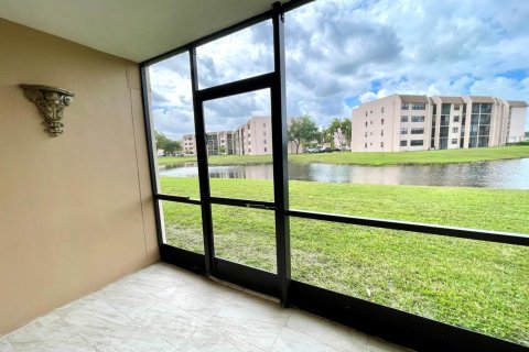 Condominio en venta en Sunrise, Florida, 2 dormitorios, 73.39 m2 № 2240574 - foto 20