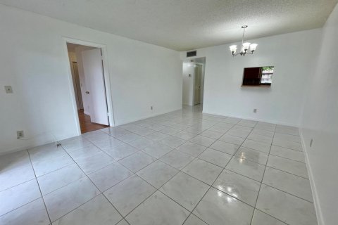 Condominio en venta en Sunrise, Florida, 2 dormitorios, 73.39 m2 № 2240574 - foto 18
