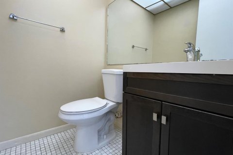 Condominio en venta en Sunrise, Florida, 2 dormitorios, 73.39 m2 № 2240574 - foto 8