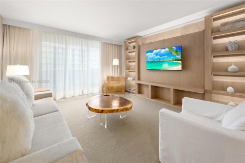 Condo in Miami Beach, Florida, 1 bedroom  № 2022969