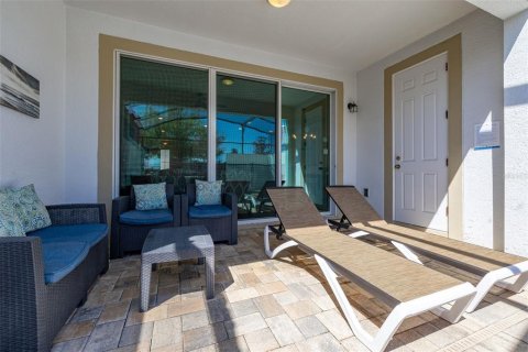 Touwnhouse à vendre à Kissimmee, Floride: 5 chambres, 213.12 m2 № 2224531 - photo 21