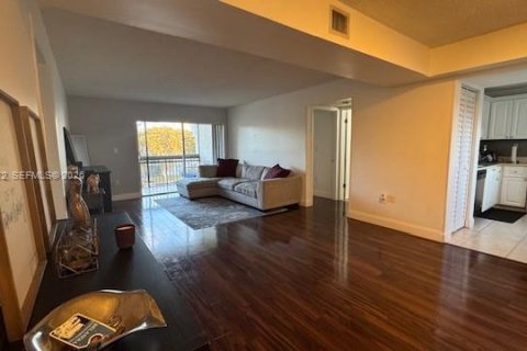Condominio en venta en Plantation, Florida, 2 dormitorios, 98.2 m2 № 2080378 - foto 2