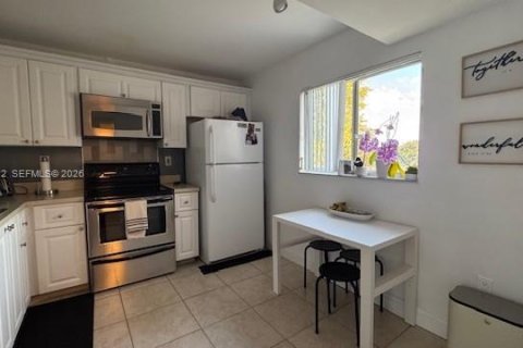 Condominio en venta en Plantation, Florida, 2 dormitorios, 98.2 m2 № 2080378 - foto 3