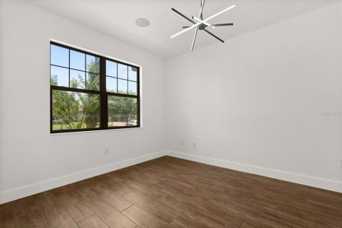 House in DeBary, Florida 4 bedrooms, 230.21 sq.m. № 1808098 - photo 15