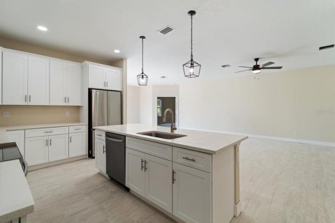 Villa ou maison à vendre à Port Charlotte, Floride: 3 chambres, 165.37 m2 № 1687960 - photo 6