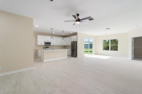 Villa ou maison à vendre à Port Charlotte, Floride: 3 chambres, 165.37 m2 № 1687960 - photo 3