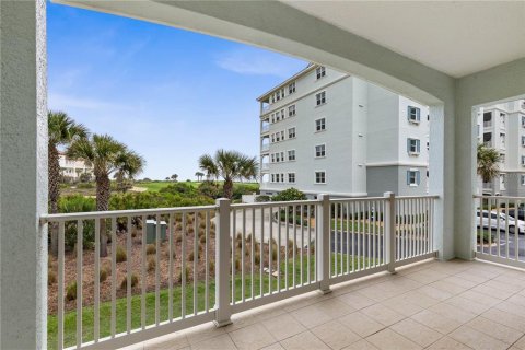 Condominio en venta en Palm Coast, Florida, 3 dormitorios, 156.26 m2 № 2216683 - foto 15