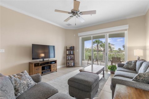 Condominio en venta en Palm Coast, Florida, 3 dormitorios, 156.26 m2 № 2216683 - foto 13