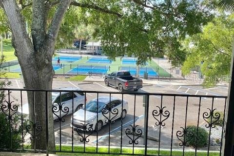 Condo in Mount Dora, Florida, 2 bedrooms  № 1914765 - photo 15