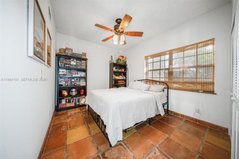 Villa ou maison à vendre à Pembroke Pines, Floride: 2 chambres, 119.94 m2 № 2045622 - photo 15