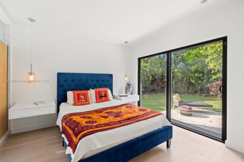 Casa en venta en El Portal, Florida, 3 dormitorios, 181.16 m2 № 1969570 - foto 15