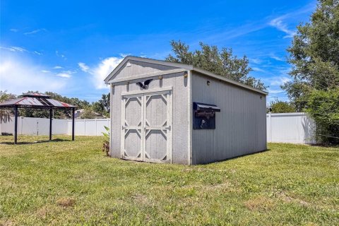 House in Kissimmee, Florida 4 bedrooms, 182 sq.m. № 2100896 - photo 29