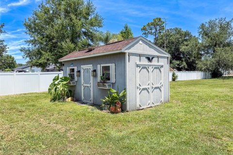 House in Kissimmee, Florida 4 bedrooms, 182 sq.m. № 2100896 - photo 30