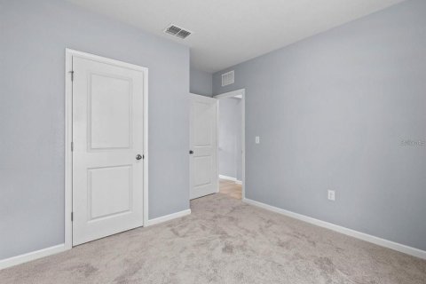House in Haines City, Florida 3 bedrooms, 122.63 sq.m. № 2219616 - photo 29
