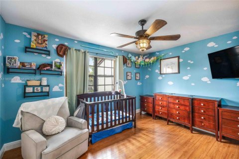 Touwnhouse à vendre à Miami, Floride: 2 chambres, 97.55 m2 № 1823843 - photo 7