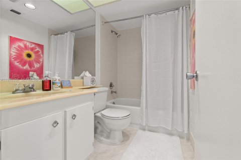 Copropriété à vendre à Coconut Creek, Floride: 2 chambres, 107.49 m2 № 2042446 - photo 29