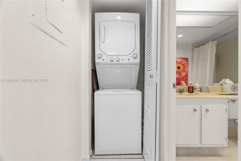 Copropriété à vendre à Coconut Creek, Floride: 2 chambres, 107.49 m2 № 2042446 - photo 30