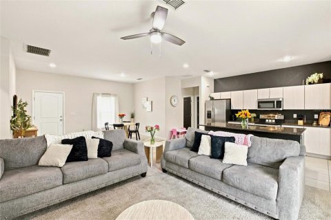 Casa en venta en North Port, Florida, 3 dormitorios, 139.91 m2 № 2230536 - foto 2