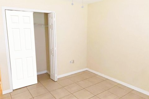 Купить виллу или дом в Себринг, Флорида 3 спальни, 119.66м2, № 910134 - фото 1