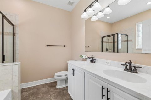 House in Apollo Beach, Florida 4 bedrooms, 212.19 sq.m. № 2122644 - photo 27