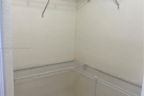 Condominio en alquiler en Orlando, Florida, 1 dormitorio № 2054480 - foto 15