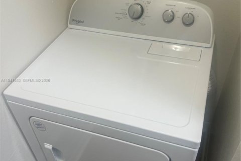 Condominio en alquiler en Orlando, Florida, 1 dormitorio № 2054480 - foto 21