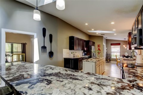 House in Safety Harbor, Florida 4 bedrooms, 188.03 sq.m. № 1743268 - photo 19