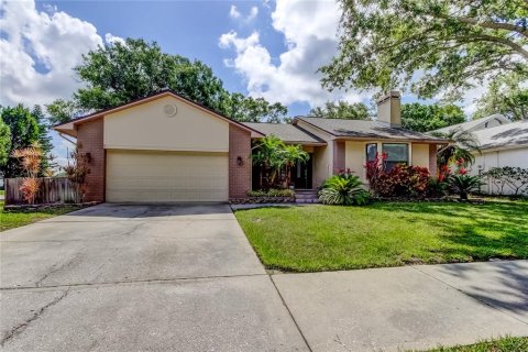 House in Safety Harbor, Florida 4 bedrooms, 188.03 sq.m. № 1743268 - photo 4